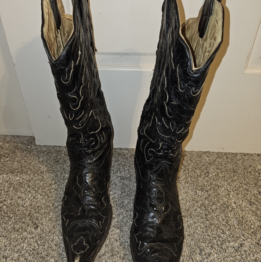 Womens Corral Black Cowboy Boots